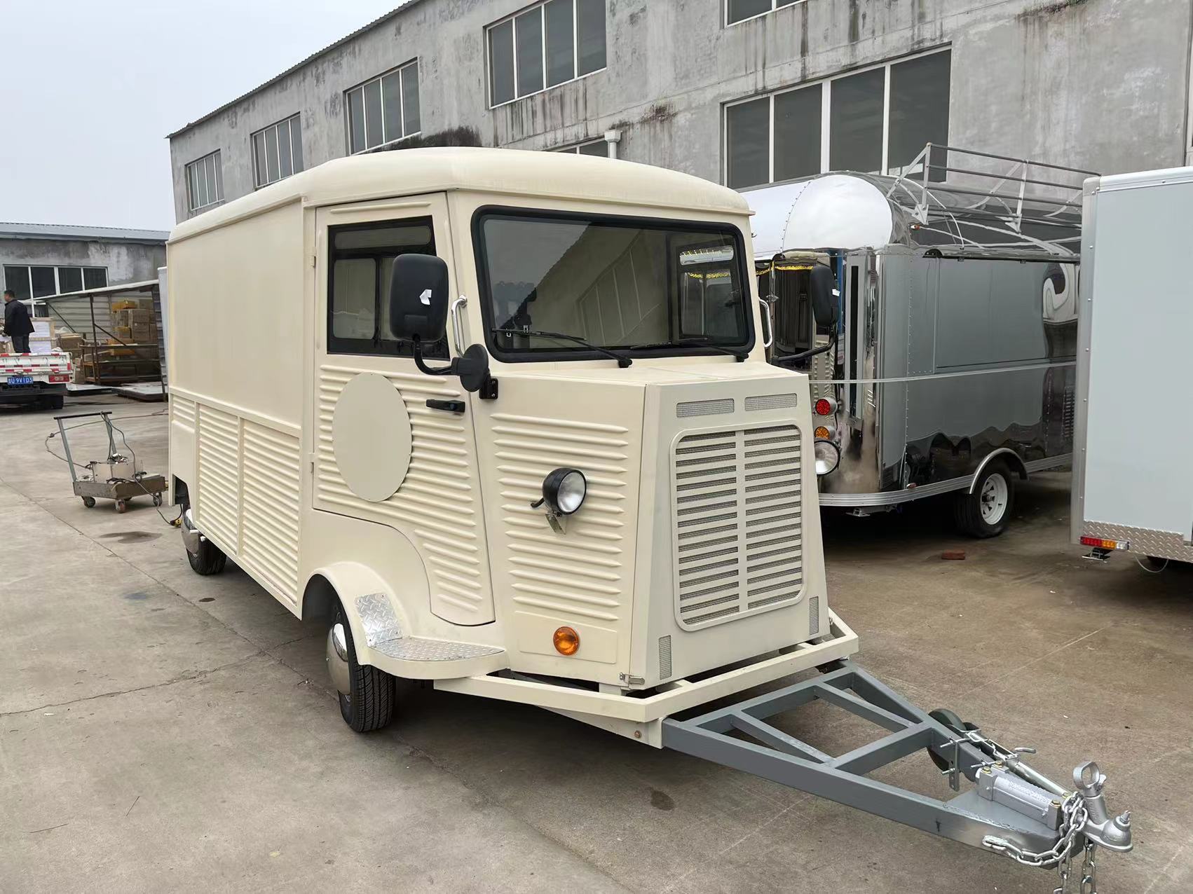 USA Standard Citroen Hy Truck with a removable tow bar
