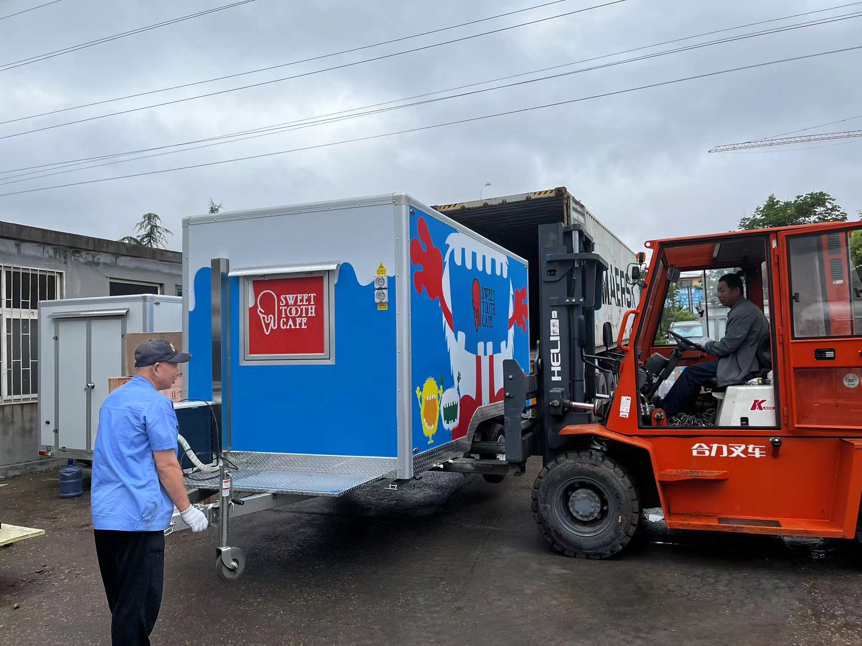 4 meter Square Food Trailer, Adelaide Use with Australia Standard