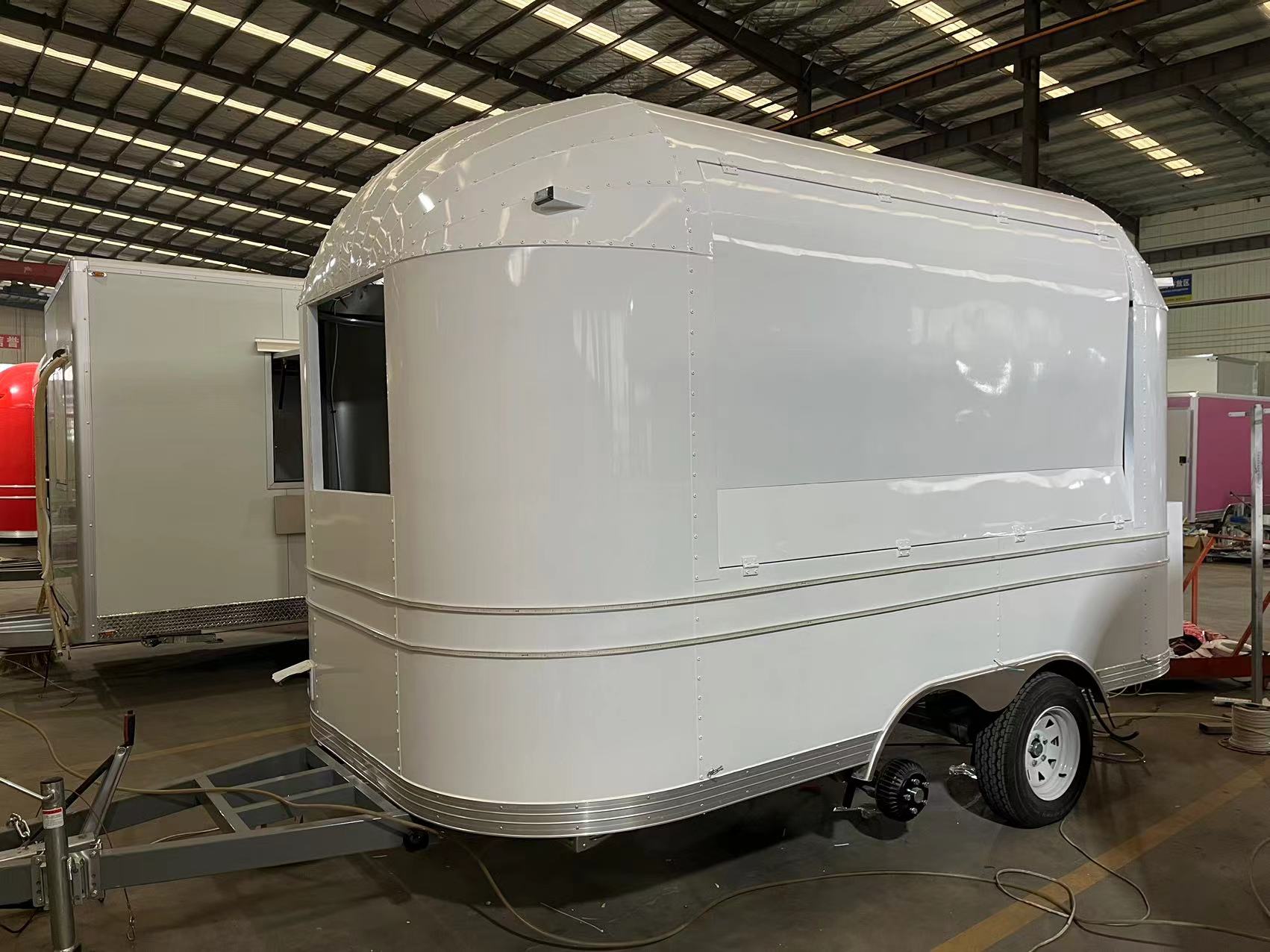 3.5 meters Long Colorful Airstream Food Trailer 