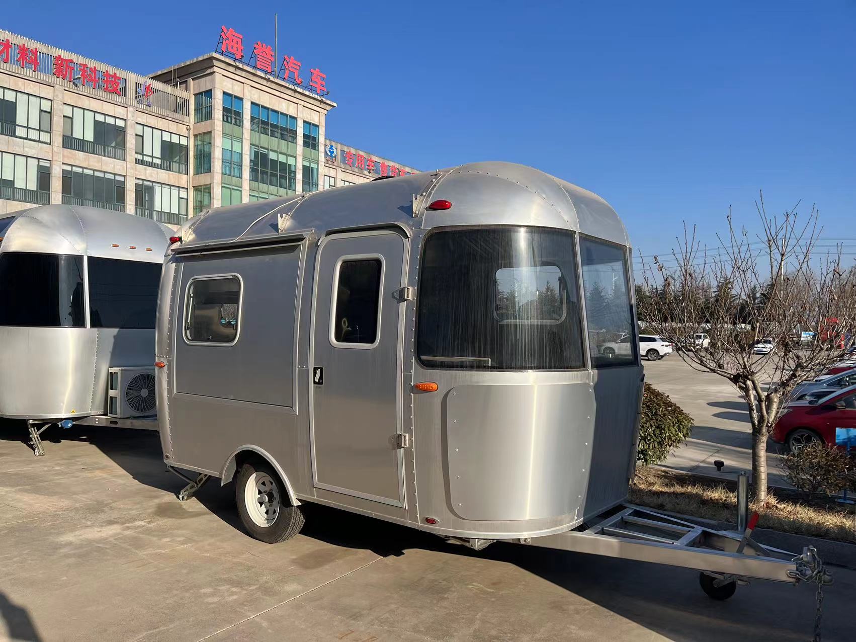 4M Camper Trailer