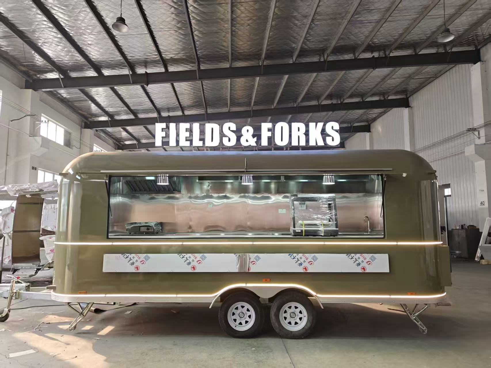 6 Meter Long Colorful Airstream Food Trailer