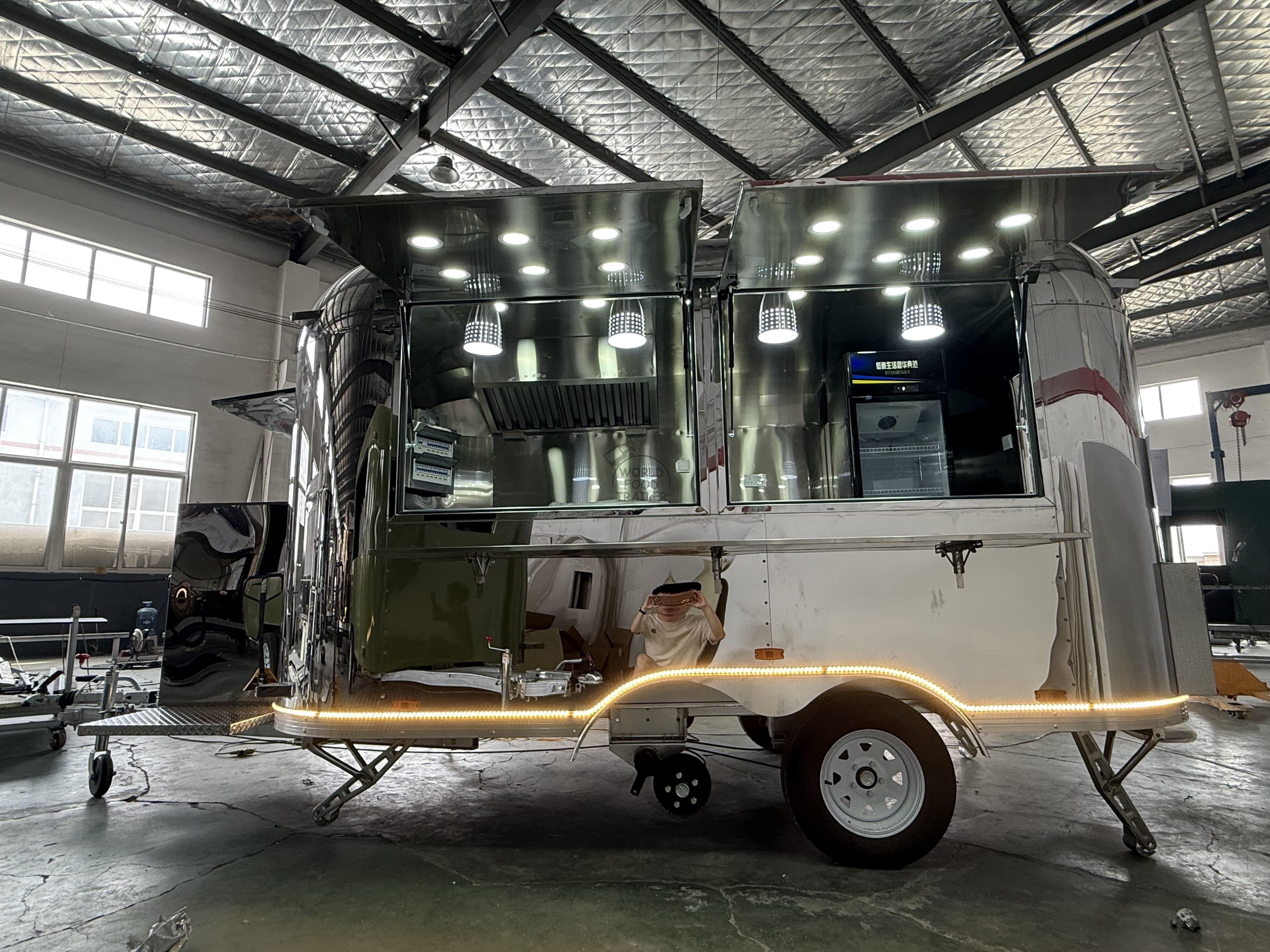 Food Trailer Truck
